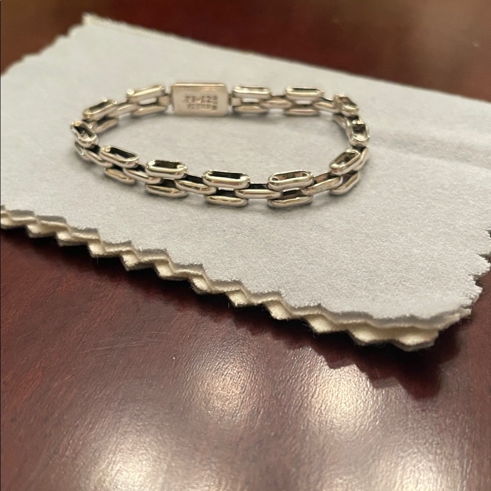 Elegant Sterling 925 Silver Chain Bracelet Hallmarked and Handmade
